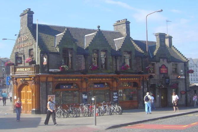 Edinburgh Literary Pub Tour in Edinburgh | Visit A City