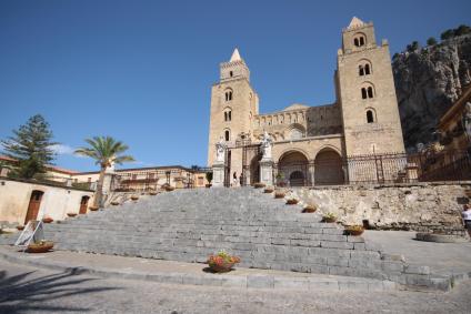 Cefalu Attractions Map | Visit A City