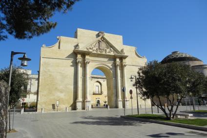 Porta Napoli