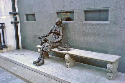 Eleanor Rigby in Liverpool | Visit A City