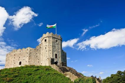 15 BEST THINGS TO DO IN CARDIFF MAP ATTRACTIONS GUIDE visual data 2